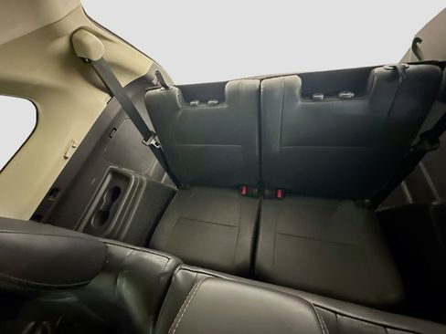 Used 2020 Mitsubishi Outlander SEL AWD/4WD image 35