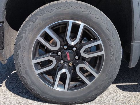 Used 2020 GMC Sierra 1500 AT4 w/ AT4 Premium Package image 25