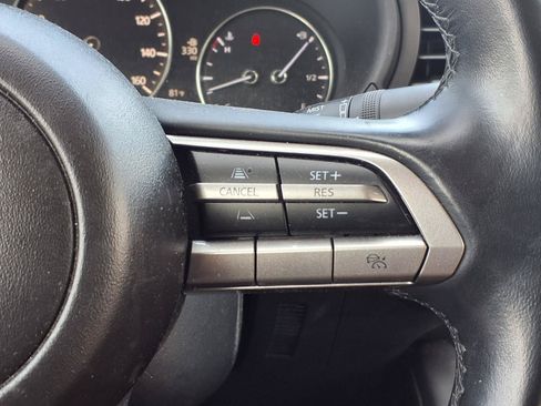 Used 2023 MAZDA MAZDA3 s FWD image 17
