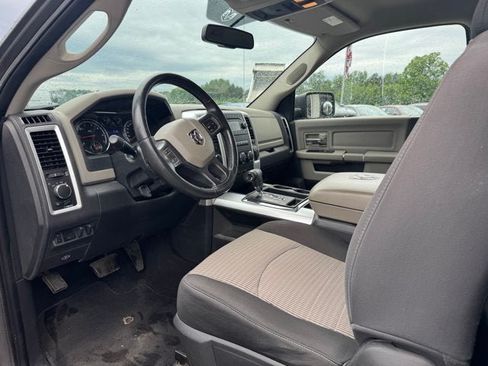 Used 2012 RAM 1500 Classic SLT w/ Luxury Group AWD/4WD image 12