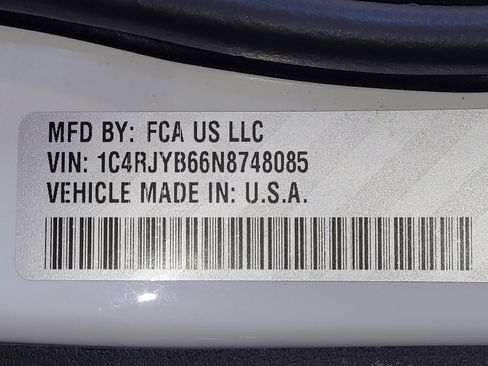 Used 2022 Jeep Grand Cherokee Limited 4xe w/ Luxury Tech Group II image 33