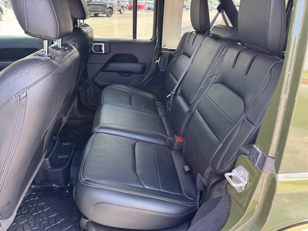 Used 2021 Jeep Wrangler Unlimited Sahara w/ Cold Weather Group AWD/4WD image 14