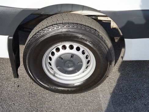 Used 2023 Mercedes-Benz Sprinter 2500 image 28