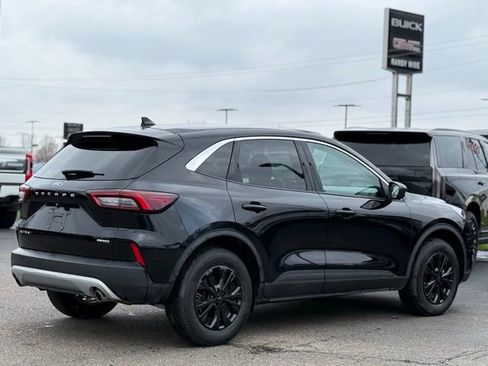 Used 2024 Ford Escape Active image 40