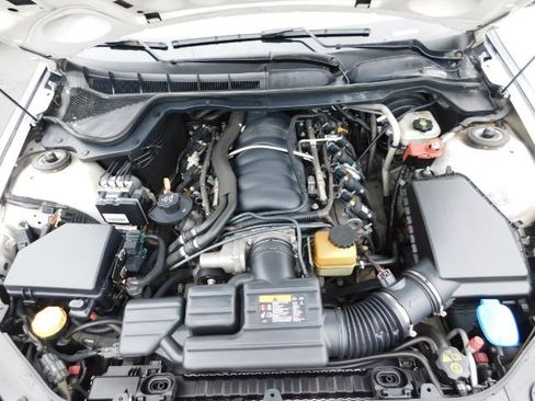 Used 2011 Chevrolet Caprice image 17