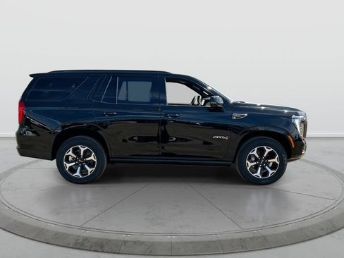 New 2026 GMC Yukon AT4 w/ AT4 Premium Package AWD/4WD image 9