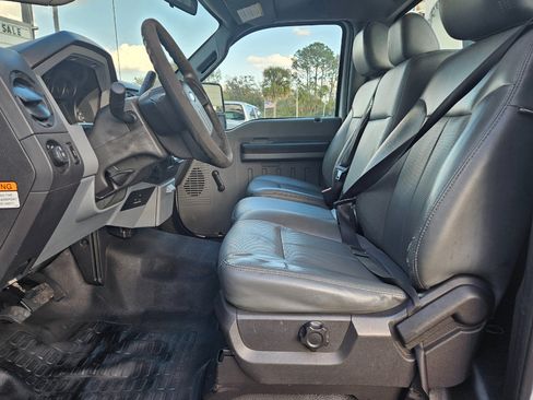 Used 2011 Ford F450 XL w/ XL Decor Group image 10