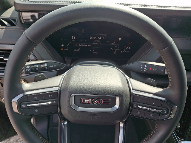 Used 2026 GMC Yukon AT4 AWD/4WD image 4
