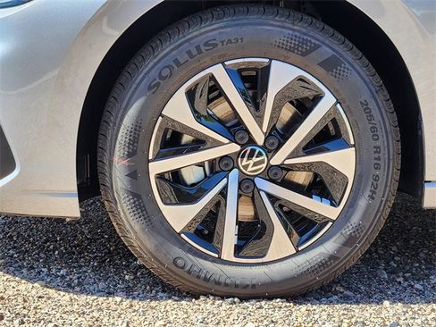 New 2025 Volkswagen Jetta S image 10