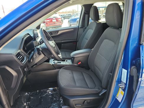 Used 2023 Ford Escape Active image 9