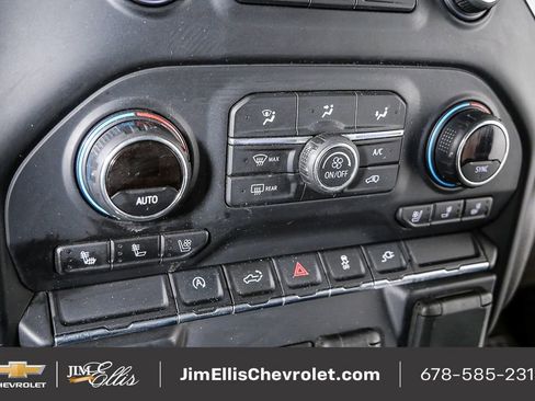 Used 2019 Chevrolet Silverado 1500 LTZ w/ LTZ Convenience Package image 17