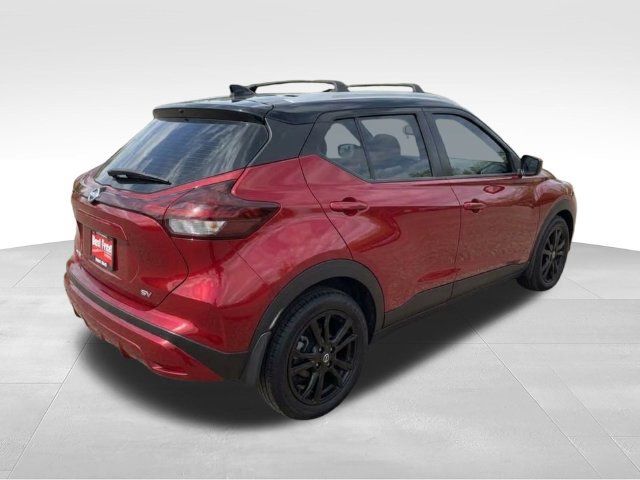 Certified 2022 Nissan Kicks SV w/ Exterior Package FWD image 8