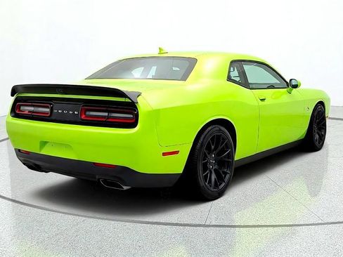 Used 2019 Dodge Challenger R/T Scat Pack w/ Dynamics Package RWD image 5