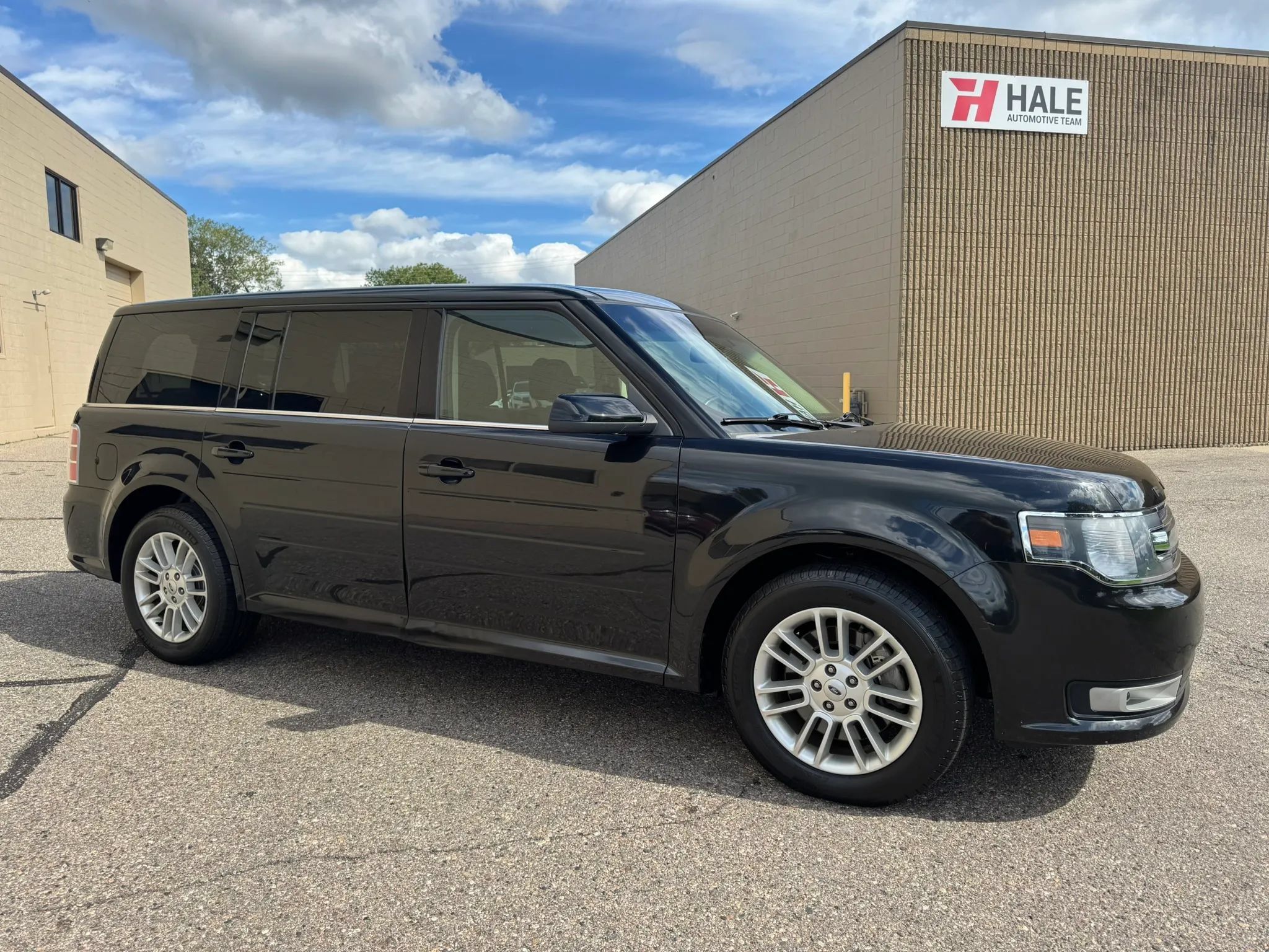 Used 2014 Ford Flex SEL FWD image 12