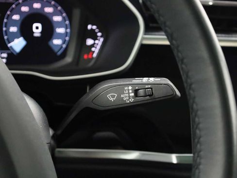 Used 2024 Audi Q3 2.0T Premium Plus image 28