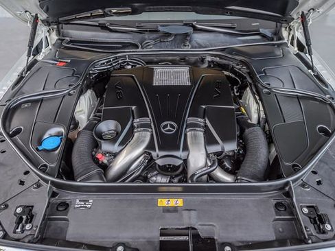 Used 2015 Mercedes-Benz S 550 Sedan image 17