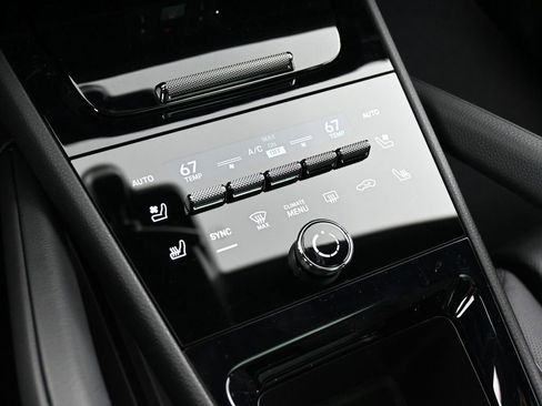 New 2026 Porsche Cayenne Base image 21