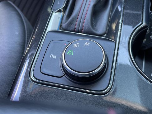 Used 2019 Chevrolet Blazer RS FWD image 29