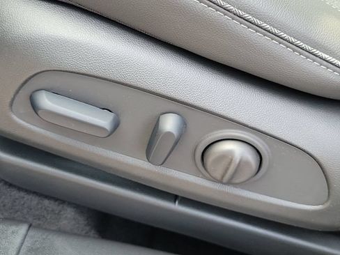 Certified 2023 Buick Encore GX Preferred w/ Cold Weather Comfort Package FWD image 15