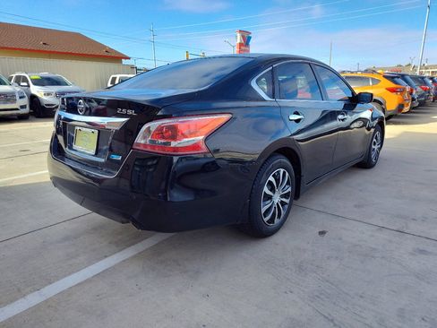Used 2013 Nissan Altima 2.5 S image 6