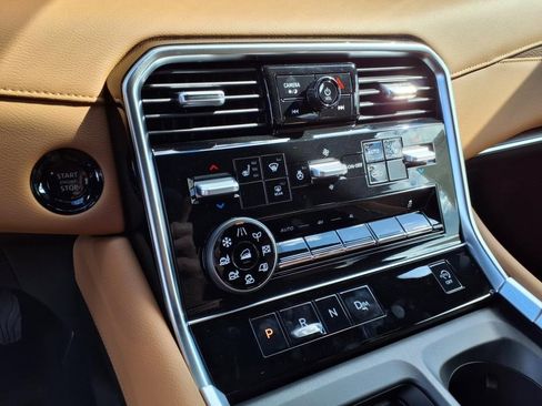 New 2025 Nissan Armada SL w/ Convenience Package image 14