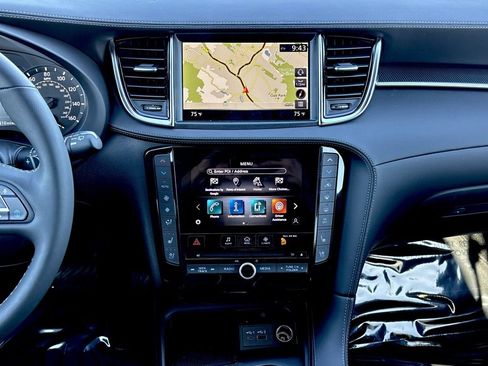 New 2025 INFINITI QX50 Sport image 12