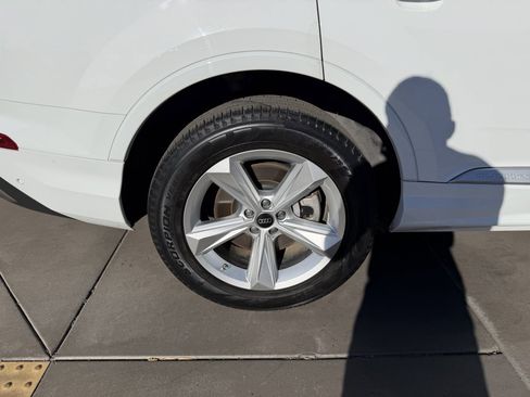 Used 2023 Audi Q7 Premium Plus w/ Premium Plus Package image 15