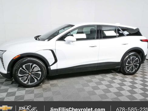 New 2026 Chevrolet Blazer EV LT image 27