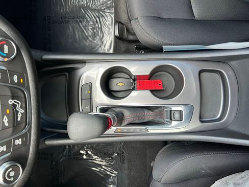 Used 2024 Chevrolet Malibu RS FWD image 35