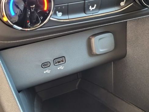 New 2026 Buick Encore GX Preferred w/ Comfort Package FWD image 19