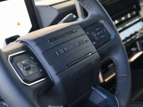 New 2025 GMC Hummer EV 3X w/ LPO, Sport Package AWD/4WD image 21
