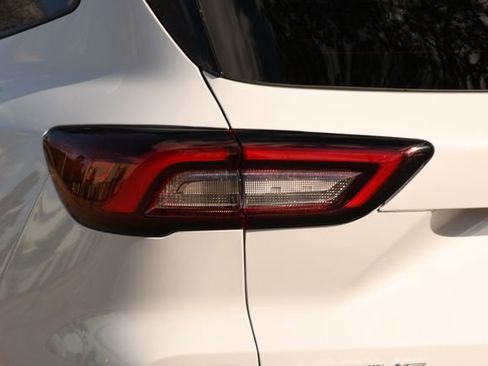 Used 2025 Ford Escape Active image 13