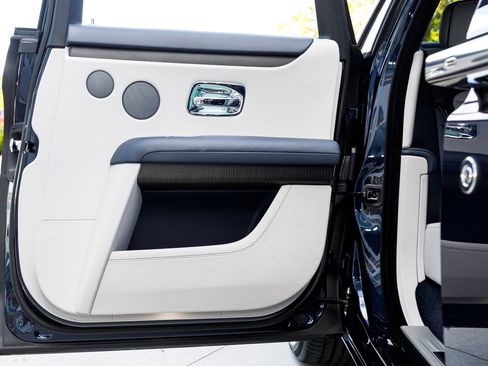 Certified 2023 Rolls-Royce Ghost image 23