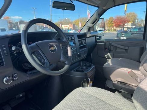 New 2025 Chevrolet Express 3500 w/ Power Convenience Package image 13