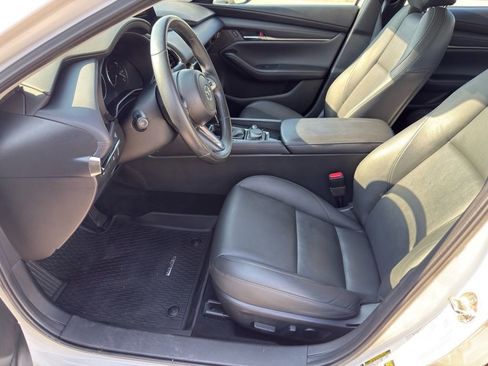 Used 2023 MAZDA MAZDA3 s image 11