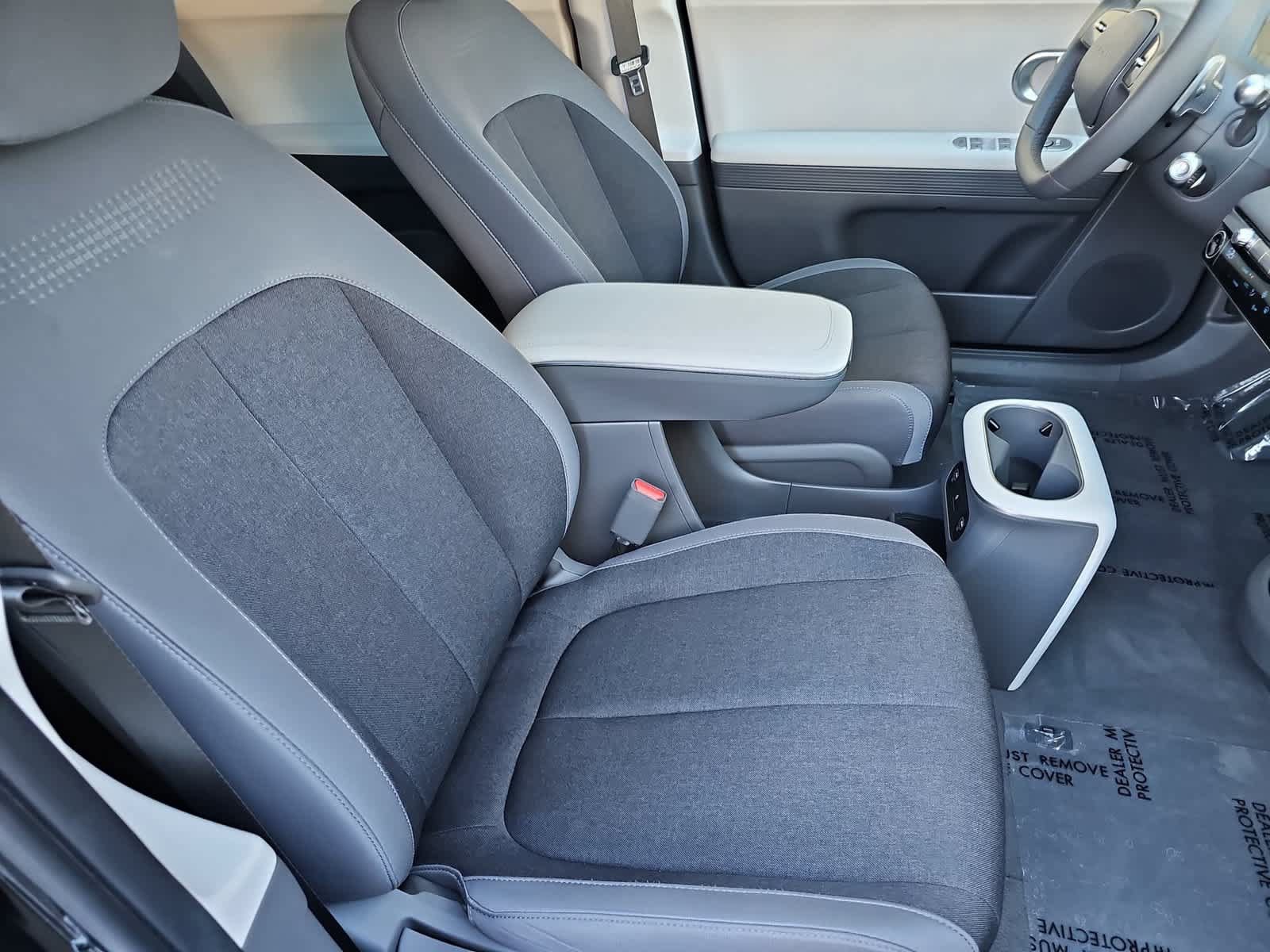 Certified 2024 Hyundai Ioniq 5 SEL RWD image 18