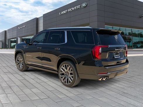 Used 2026 GMC Yukon Denali Ultimate AWD/4WD image 3