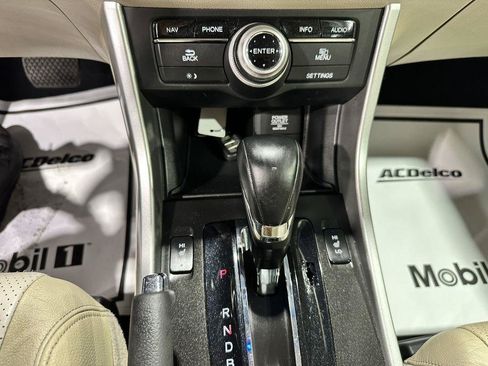 Used 2015 Honda Accord Touring image 15