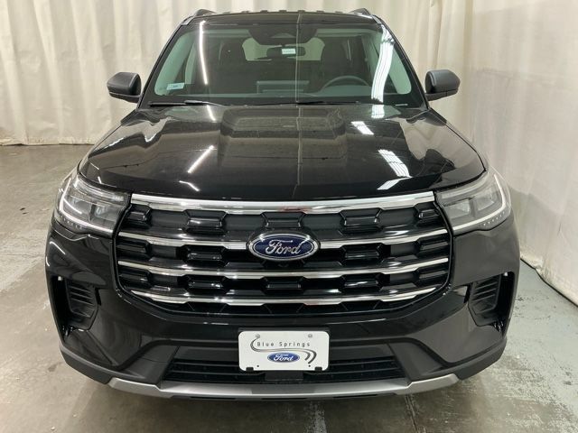 New 2026 Ford Explorer Active AWD/4WD image 10