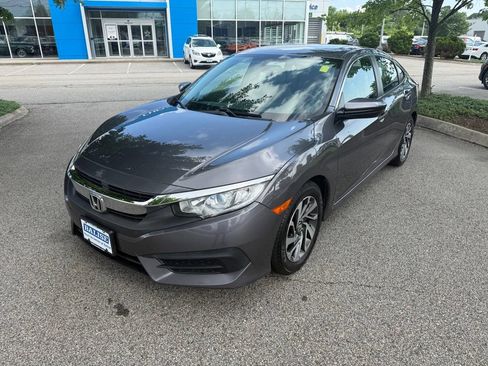Used 2016 Honda Civic EX image 9
