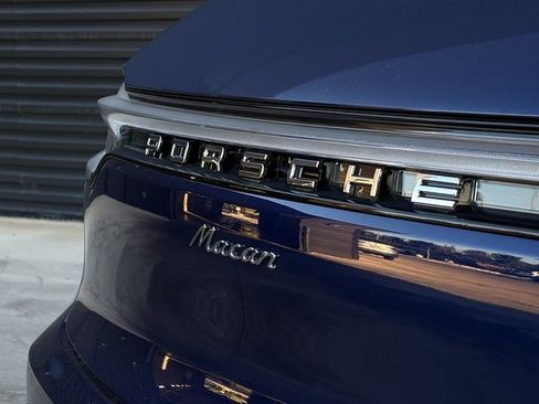 Certified 2026 Porsche Macan image 26