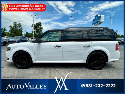 Used 2019 Ford Flex Limited w/ Equipment Group 303A AWD/4WD image 4