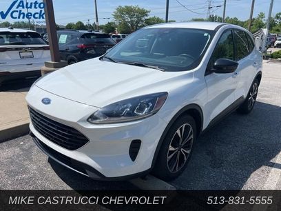 Used 2022 Ford Escape SE w/ SE Sport Appearance Package