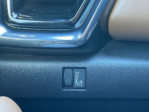 Used 2024 GMC Canyon AT4 image 14