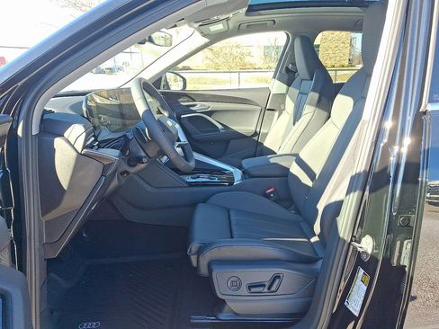 New 2025 Audi Q5 Premium Plus image 6