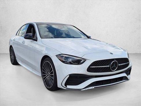 Used 2023 Mercedes-Benz C 300 Sedan image 3