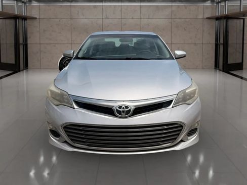 Used 2014 Toyota Avalon XLE FWD image 3