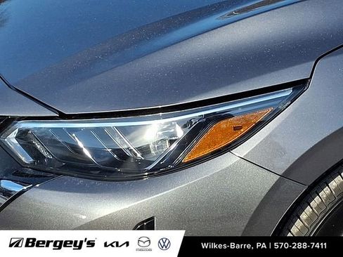 Used 2024 Nissan Sentra SV image 11