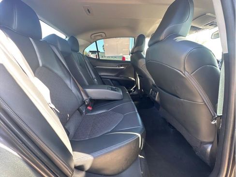 Used 2023 Toyota Camry XSE FWD image 12