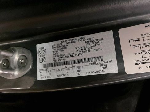 Used 2024 Ford Escape Platinum image 22